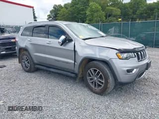 ✅ 2017 Jeep Grand Cherokee Limited • VIN: 1C4RJFBG7HC745100 • Lot: 43005739. Listed on IAAI with 83,851 mi. Free auction sales archive from the USA and detailed vehicle history report at DreamBid. Image 1.