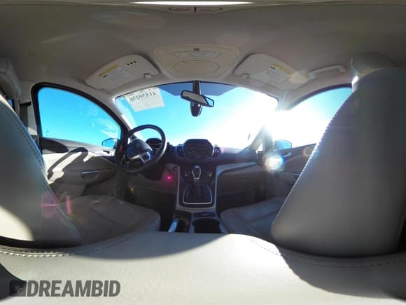 ✅ 2013 Ford C-Max SEL • VIN: 1FADP5BU2DL502027 • Lot: 41550238. Wystawiony na IAAI z przebiegiem 125 975 mil. Bezpłatny archiwum sprzedaży aukcyjnych z USA i szczegółowy raport historii pojazdu na DreamBid. Zdjęcie 18.