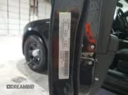 ✅ 2019 Dodge Charger Police • VIN: 2C3CDXAG4KH570253 • Lot: 86527235. Wystawiony na Copart z przebiegiem 81 350 mil. Bezpłatny archiwum sprzedaży aukcyjnych z USA i szczegółowy raport historii pojazdu na DreamBid. Zdjęcie 12.