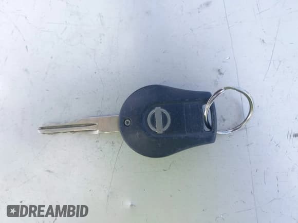 ✅ 2016 Nissan Versa SV • VIN: 3N1CN7AP4GL888447 • Lot: 43055694. Listed on IAAI with 115,815 mi. Free auction sales archive from the USA and detailed vehicle history report at DreamBid. Image 11.