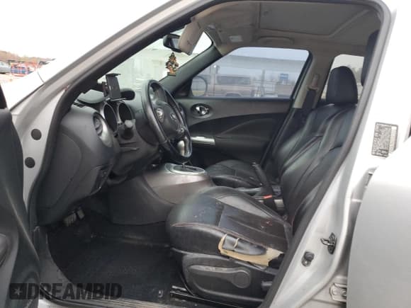 ✅ 2013 Nissan Juke SL • VIN: JN8AF5MR8DT201596 • Лот: 92907645. Опубликован ранее на Copart с пробегом Не указан. Бесплатный доступ к архиву аукционных продаж из США и подробный отчёт об истории автомобиля на DreamBid. Изображение 7.