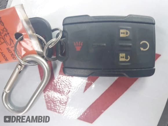 ✅ 2016 Chevrolet Silverado 1500 LT • VIN: 3GCUKRECXGG157821 • Lot: 43659958. Listed on IAAI with 106,066 mi. Free auction sales archive from the USA and detailed vehicle history report at DreamBid. Image 11.