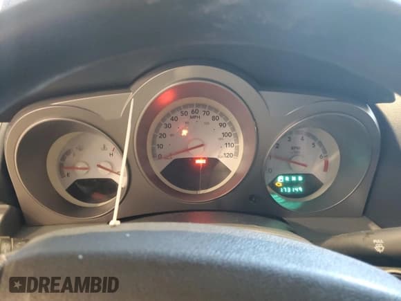 ✅ 2008 Dodge Avenger SE • VIN: 1B3LC46K98N594527 • Лот: 46133635. Опубликован ранее на Copart с пробегом 173 149 миль. Бесплатный доступ к архиву аукционных продаж из США и подробный отчёт об истории автомобиля на DreamBid. Изображение 9.