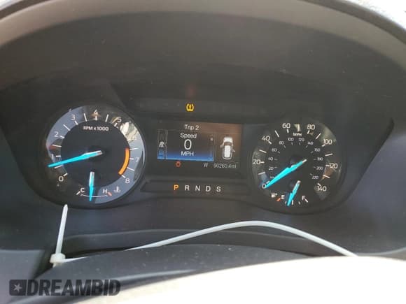 ✅ 2016 Ford Explorer • VIN: 1FM5K7B81GGA09041 • Lot: 56589785. Wystawiony na Copart z przebiegiem 90 260 mil. Bezpłatny archiwum sprzedaży aukcyjnych z USA i szczegółowy raport historii pojazdu na DreamBid. Zdjęcie 9.