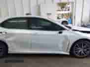 2022 Toyota Camry Hybrid XLE with VIN 4T1F31AK4NU572580, listed as a IAAI auction lot 42244158 with 69,247 mi miles and . Bid and sale history available at DreamBid. Image 13.