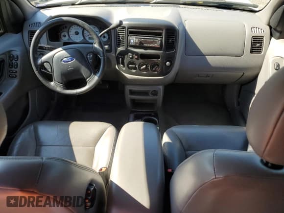 ✅ 2002 Ford Escape XLT Choice • VIN: 1FMCU04172KA35819 • Лот: 81733745. Опубликован ранее на Copart с пробегом 331 531 миль. Бесплатный доступ к архиву аукционных продаж из США и подробный отчёт об истории автомобиля на DreamBid. Изображение 8.