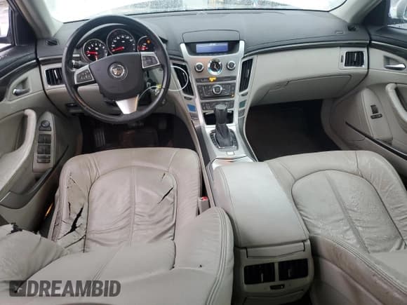 ✅ 2011 Cadillac CTS • VIN: 1G6DA5EY2B0171624 • Lot: 81543384. Listed on Copart with 322,767 mi. Free auction sales archive from the USA and detailed vehicle history report at DreamBid. Image 8.