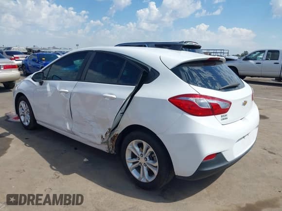 ✅ 2019 Chevrolet Cruze LS • VIN: 3G1BC6SMXKS582843 • Лот: 43314397. Опубликован ранее на IAAI с пробегом 52 277 миль. Бесплатный доступ к архиву аукционных продаж из США и подробный отчёт об истории автомобиля на DreamBid. Изображение 6.