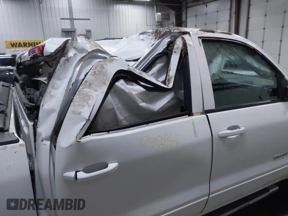 ✅ 2015 Chevrolet Silverado 2500HD LT • VIN: 1GC1KVEG7FF644991 • Lot: 40961070. Listed on IAAI with 212,548 mi. Free auction sales archive from the USA and detailed vehicle history report at DreamBid. Image 6.