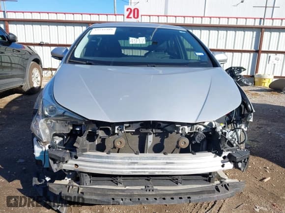 ✅ 2018 Toyota Prius Three • VIN: JTDKARFU6J3059235 • Lot: 43549408. Listed on IAAI with 44,628 mi. Free auction sales archive from the USA and detailed vehicle history report at DreamBid. Image 13.