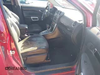 ✅ 2014 Chevrolet Captiva Sport LT • VIN: 3GNAL3EK3ES612806 • Lot: 41714860. Wystawiony na IAAI z przebiegiem 127 554 mil. Bezpłatny archiwum sprzedaży aukcyjnych z USA i szczegółowy raport historii pojazdu na DreamBid. Zdjęcie 5.