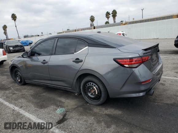 ✅ 2022 Nissan Sentra SR • VIN: 3N1AB8DV3NY231607 • Lot: 91396265. Listed on Copart with 47,469 mi. Free auction sales archive from the USA and detailed vehicle history report at DreamBid. Image 2.