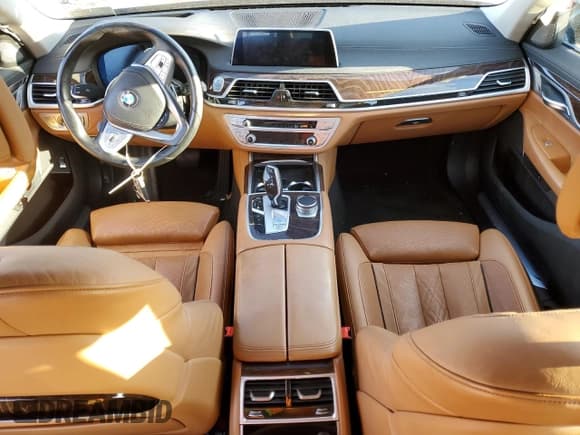 ✅ 2020 BMW 7 Series 740i xDrive • VIN: WBA7T4C04LCD18344 • Лот: 82823384. Опубликован ранее на Copart с пробегом Не указан. Бесплатный доступ к архиву аукционных продаж из США и подробный отчёт об истории автомобиля на DreamBid. Изображение 8.