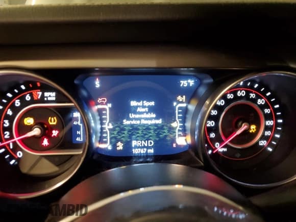 ✅ 2020 Jeep Wrangler Rubicon • VIN: 1C4HJXCG2LW271855 • Lot: 55610544. Listed on Copart with 10,767 mi. Free auction sales archive from the USA and detailed vehicle history report at DreamBid. Image 9.