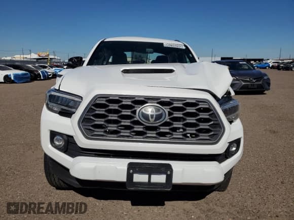 ✅ 2023 Toyota Tacoma TRD Sport • VIN: 3TMCZ5AN0PM635575 • Lot: 90259205. Wystawiony na Copart z przebiegiem 64 963 mil. Bezpłatny archiwum sprzedaży aukcyjnych z USA i szczegółowy raport historii pojazdu na DreamBid. Zdjęcie 5.