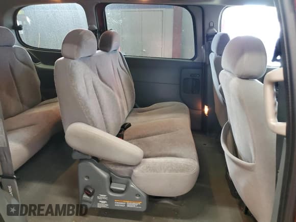 ✅ 2000 Nissan Quest GXE • VIN: 4N2XN11T8YD808855 • Lot: 41888525. Listed on Copart with 185,877 mi. Free auction sales archive from the USA and detailed vehicle history report at DreamBid. Image 11.