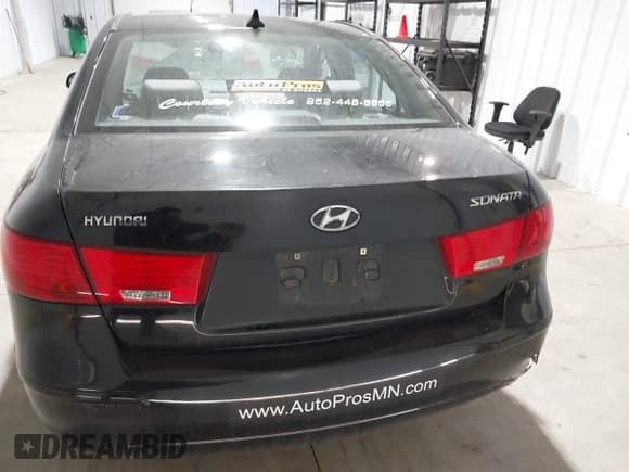 ✅ 2010 Hyundai Sonata GLS • VIN: 5NPET4AC4AH578426 • Лот: 41402837. Опубликован ранее на IAAI с пробегом 160 902 миль. Бесплатный доступ к архиву аукционных продаж из США и подробный отчёт об истории автомобиля на DreamBid. Изображение 16.