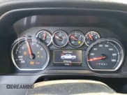 ✅ 2020 Chevrolet Silverado 1500 RST • VIN: 3GCPWDEDXLG255710 • Lot: 87485115. Wystawiony na Copart z przebiegiem 77 456 mil. Bezpłatny archiwum sprzedaży aukcyjnych z USA i szczegółowy raport historii pojazdu na DreamBid. Zdjęcie 9.