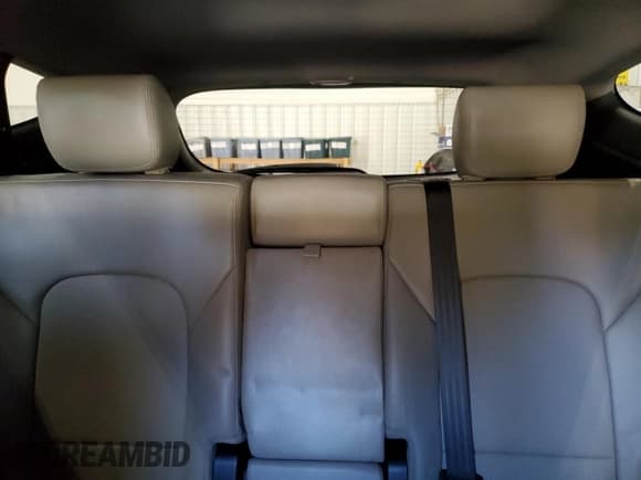 ✅ 2017 Hyundai Santa Fe 2.4L • VIN: 5XYZUDLB9HG387220 • Лот: 90891255. Опубликован ранее на Copart с пробегом 83 411 миль. Бесплатный доступ к архиву аукционных продаж из США и подробный отчёт об истории автомобиля на DreamBid. Изображение 10.