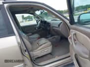 ✅ 2006 Toyota Sequoia Limited • VIN: 5TDZT38A36S281598 • Lot: 42656679. Listed on IAAI with 189,142 mi. Free auction sales archive from the USA and detailed vehicle history report at DreamBid. Image 5.