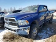 ✅ 2018 Ram 2500 Tradesman • VIN: 3C6UR5CL2JG359509 • Lot: 38304034. Wystawiony na Copart z przebiegiem 25 710 mil. Bezpłatny archiwum sprzedaży aukcyjnych z USA i szczegółowy raport historii pojazdu na DreamBid. Zdjęcie 1.
