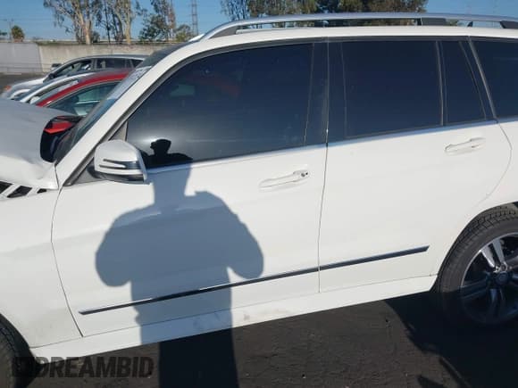 ✅ 2014 Mercedes-Benz GLK 350 • VIN: WDCGG8JB9EG317292 • Лот: 43121341. Опубликован ранее на IAAI с пробегом Не указан. Бесплатный доступ к архиву аукционных продаж из США и подробный отчёт об истории автомобиля на DreamBid. Изображение 15.