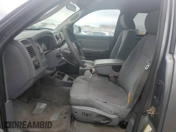 2005 Dodge Dakota SLT with VIN 1D7HE42N65S189095, listed as a Copart auction lot 78869074 with 121,993 mi miles and Salvage title. Bid and sale history available at DreamBid. Image 7.