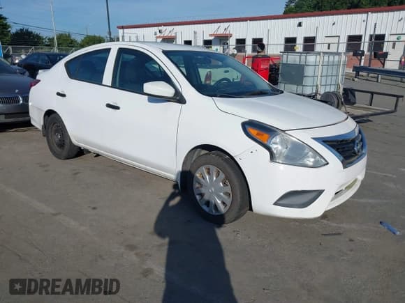 ✅ 2018 Nissan Versa SV • VIN: 3N1CN7AP2JL808053 • Лот: 42552012. Опубликован ранее на IAAI с пробегом 143 174 миль. Бесплатный доступ к архиву аукционных продаж из США и подробный отчёт об истории автомобиля на DreamBid. Изображение 1.