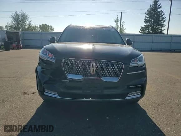 ✅ 2020 Lincoln Aviator Reserve • VIN: 5LM5J7XC1LGL19620 • Lot: 81866965. Wystawiony na Copart z przebiegiem 110 788 mil. Bezpłatny archiwum sprzedaży aukcyjnych z USA i szczegółowy raport historii pojazdu na DreamBid. Zdjęcie 14.