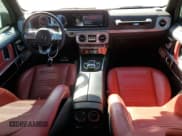 ✅ 2022 Mercedes-Benz G 550 • VIN: W1NYC6BJ8NX439604 • Lot: 79364284. Wystawiony na Copart z przebiegiem 42 145 mil. Bezpłatny archiwum sprzedaży aukcyjnych z USA i szczegółowy raport historii pojazdu na DreamBid. Zdjęcie 8.