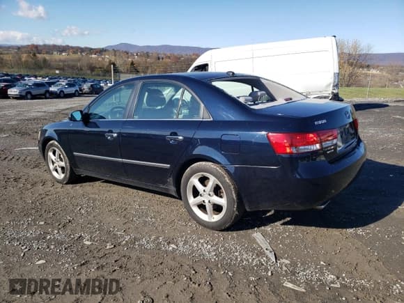 ✅ 2008 Hyundai Sonata SE • VIN: 5NPEU46F38H346457 • Лот: 79705534. Опубликован ранее на Copart с пробегом 306 116 миль. Бесплатный доступ к архиву аукционных продаж из США и подробный отчёт об истории автомобиля на DreamBid. Изображение 2.