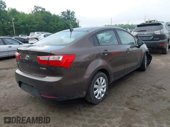 ✅ 2013 Kia Rio SX • VIN: KNADN4A30D6113403 • Lot: 42380881. Listed on IAAI with 157,669 mi. Free auction sales archive from the USA and detailed vehicle history report at DreamBid. Image 4.