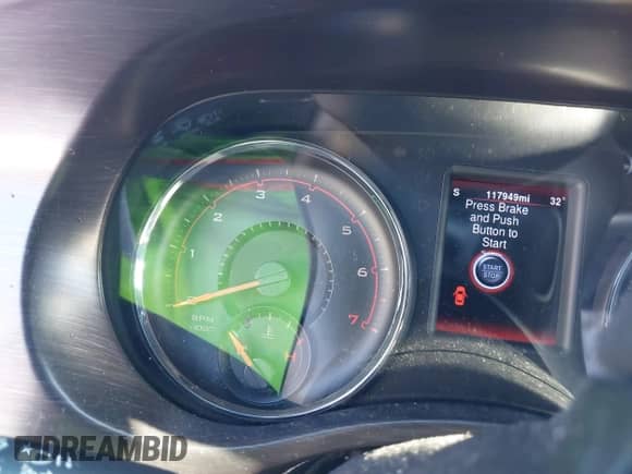 2014 Dodge Charger SXT with VIN 2C3CDXHG1EH219486, listed as a IAAI auction lot 41262265 with 117,949 mi miles and . Bid and sale history available at DreamBid. Image 7.