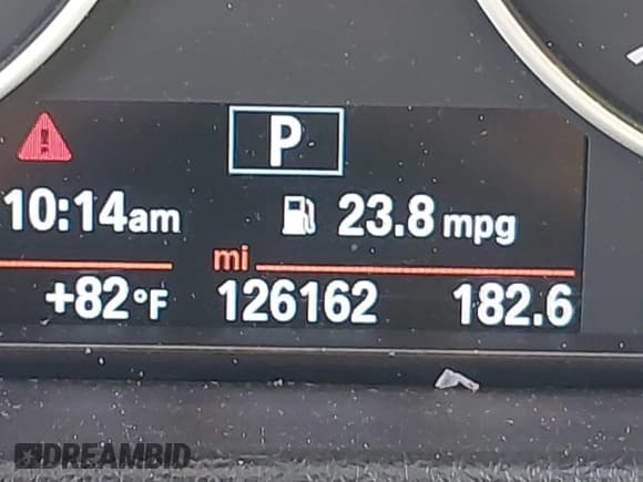 ✅ 2015 BMW 3 Series 320i xDrive • VIN: WBA3C3C5XFP664753 • Lot: 43230084. Listed on IAAI with 126,162 mi. Free auction sales archive from the USA and detailed vehicle history report at DreamBid. Image 15.