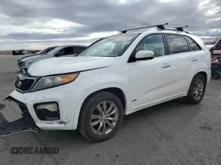 ✅ 2011 Kia Sorento SX • VIN: 5XYKWDA2XBG094190 • Lot: 92943365. Wystawiony na Copart z przebiegiem 206 912 mil. Bezpłatny archiwum sprzedaży aukcyjnych z USA i szczegółowy raport historii pojazdu na DreamBid. Zdjęcie 1.