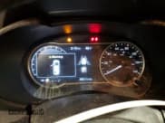 ✅ 2020 Nissan Versa SR • VIN: 3N1CN8FV9LL910420 • Lot: 50481794. Wystawiony na Copart z przebiegiem 58 611 mil. Bezpłatny archiwum sprzedaży aukcyjnych z USA i szczegółowy raport historii pojazdu na DreamBid. Zdjęcie 9.