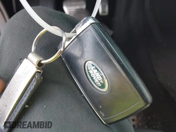 ✅ 2020 Land Rover Range Rover Sport HST • VIN: SALWS2RU9LA730504 • Lot: 41908264. Wystawiony na IAAI z przebiegiem 65 275 mil. Bezpłatny archiwum sprzedaży aukcyjnych z USA i szczegółowy raport historii pojazdu na DreamBid. Zdjęcie 11.