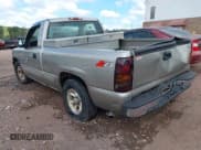 ✅ 1999 Chevrolet Silverado 1500 LS • VIN: 1GCEC14V7XZ167910 • Lot: 43324625. Wystawiony na IAAI z przebiegiem Nie podano. Bezpłatny archiwum sprzedaży aukcyjnych z USA i szczegółowy raport historii pojazdu na DreamBid. Zdjęcie 3.