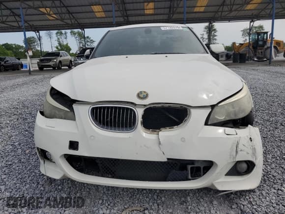 ✅ 2010 BMW 5 Series 550i • VIN: WBANW5C52ACT56181 • Lot: 57142475. Wystawiony na Copart z przebiegiem 118 766 mil. Bezpłatny archiwum sprzedaży aukcyjnych z USA i szczegółowy raport historii pojazdu na DreamBid. Zdjęcie 5.