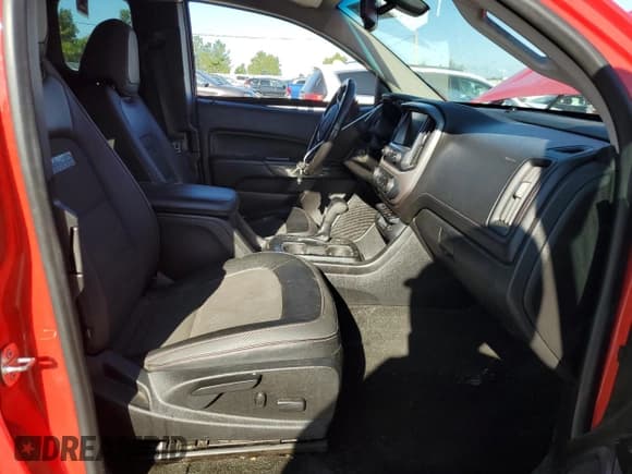 ✅ 2016 GMC Canyon 4WD SLE • VIN: 1GTH6CE39G1318239 • Лот: 70495195. Опубликован ранее на Copart с пробегом 132 884 миль. Бесплатный доступ к архиву аукционных продаж из США и подробный отчёт об истории автомобиля на DreamBid. Изображение 7.