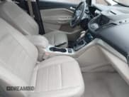 ✅ 2013 Ford C-Max SEL • VIN: 1FADP5CUXDL514988 • Lot: 41544219. Wystawiony na IAAI z przebiegiem 259 557 mil. Bezpłatny archiwum sprzedaży aukcyjnych z USA i szczegółowy raport historii pojazdu na DreamBid. Zdjęcie 5.