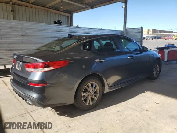 ✅ 2020 Kia Optima LX • VIN: 5XXGT4L39LG384382 • Lot: 69136744. Listed on Copart with 92,882 mi. Free auction sales archive from the USA and detailed vehicle history report at DreamBid. Image 3.