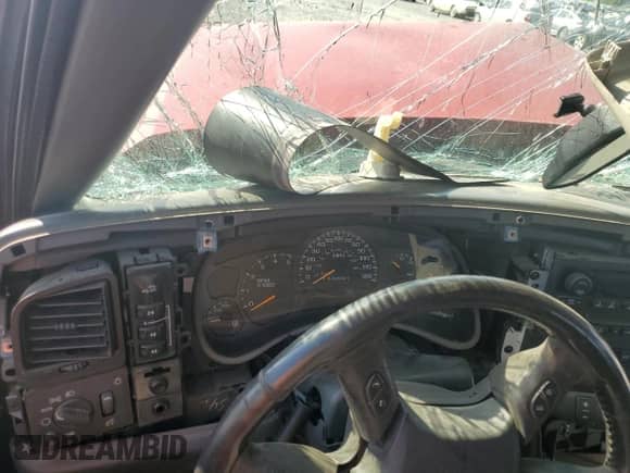 2007 Chevrolet Silverado 2500HD LT2 with VIN 1GCHK29D27E100225, listed as a Copart auction lot 68008275 with Not provided miles and Salvage title. Bid and sale history available at DreamBid. Image 9.