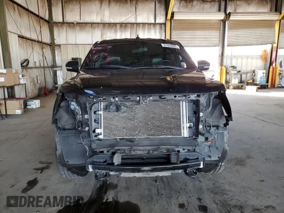 ✅ 2020 Ford Expedition Max Limited • VIN: 1FMJK2AT5LEA38569 • Lot: 91940095. Wystawiony na Copart z przebiegiem 132 796 mil. Bezpłatny archiwum sprzedaży aukcyjnych z USA i szczegółowy raport historii pojazdu na DreamBid. Zdjęcie 5.