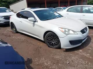 ✅ 2010 Hyundai Genesis Coupe • VIN: KMHHT6KD3AU033898 • Lot: 42539696. Wystawiony na IAAI z przebiegiem 209 175 mil. Bezpłatny archiwum sprzedaży aukcyjnych z USA i szczegółowy raport historii pojazdu na DreamBid. Zdjęcie 1.