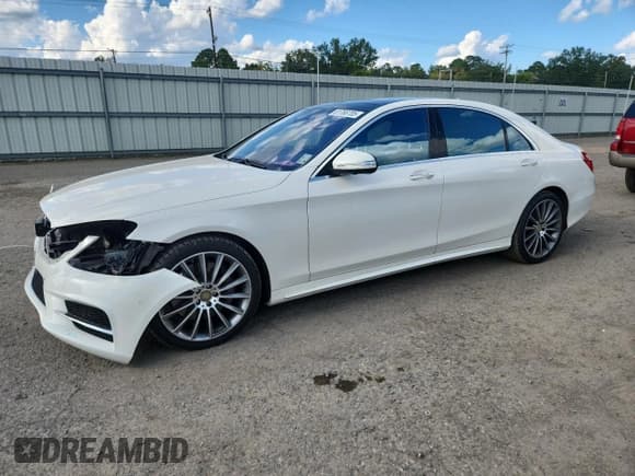 ✅ 2016 Mercedes-Benz S 550 • VIN: WDDUG8CBXGA243219 • Lot: 81768705. Listed on Copart with 40,921 mi. Free auction sales archive from the USA and detailed vehicle history report at DreamBid. Image 1.