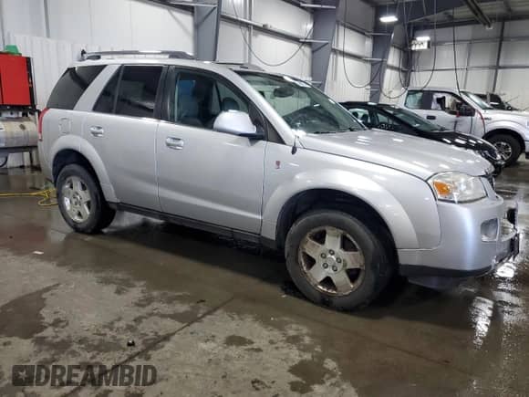 ✅ 2006 Saturn VUE • VIN: 5GZCZ63416S834472 • Lot: 75606924. Wystawiony na Copart z przebiegiem 207 921 mil. Bezpłatny archiwum sprzedaży aukcyjnych z USA i szczegółowy raport historii pojazdu na DreamBid. Zdjęcie 4.