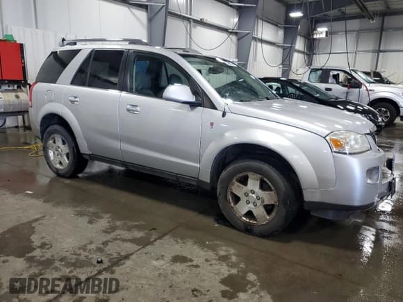 ✅ 2006 Saturn VUE • VIN: 5GZCZ63416S834472 • Лот: 75606924. Опубликован ранее на Copart с пробегом 207 921 миль. Бесплатный доступ к архиву аукционных продаж из США и подробный отчёт об истории автомобиля на DreamBid. Изображение 4.