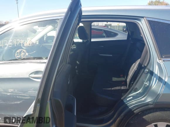 ✅ 2012 Honda CR-V EX-L • VIN: JHLRM4H7XCC022467 • Lot: 43597948. Listed on IAAI with Not provided. Free auction sales archive from the USA and detailed vehicle history report at DreamBid. Image 8.