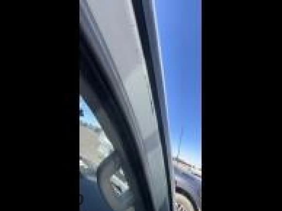 ✅ 2015 Ford Transit XLT • VIN: 1FBZX2ZMXFKB27506 • Lot: 43822972. Wystawiony na IAAI z przebiegiem 133 632 mil. Bezpłatny archiwum sprzedaży aukcyjnych z USA i szczegółowy raport historii pojazdu na DreamBid. Zdjęcie 27.